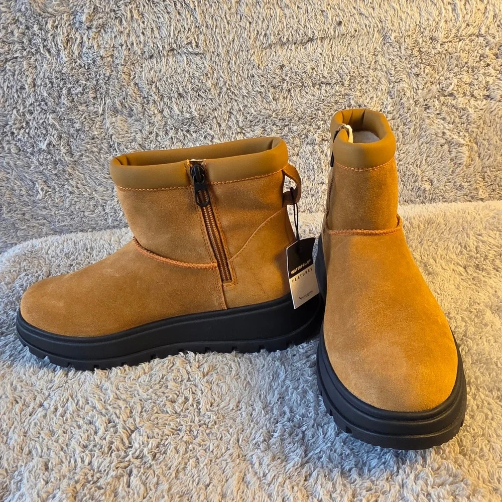 Koolaburra by UGG Womens Waterproof Mini Hybrid Suede Ankle Boots Booties 9M NEW